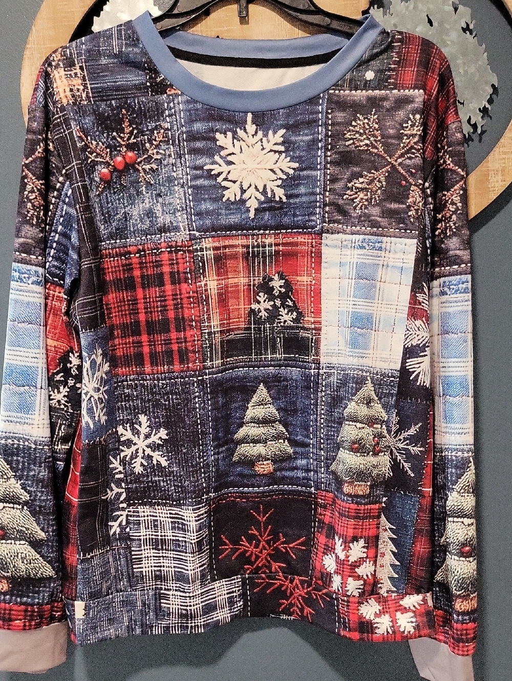 Christmas Patchwork Snowflake Holiday Pullover - Blue & Red. Nwot. Sz Large.